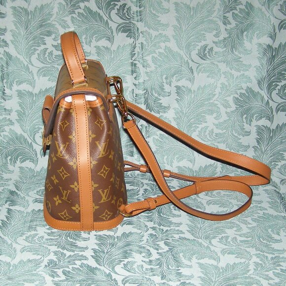 LIKE NEW Louis Vuitton Dauphine Backpack with dustbag main image 7